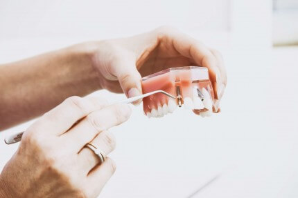 Instrucciones básicas para una buena limpieza dental